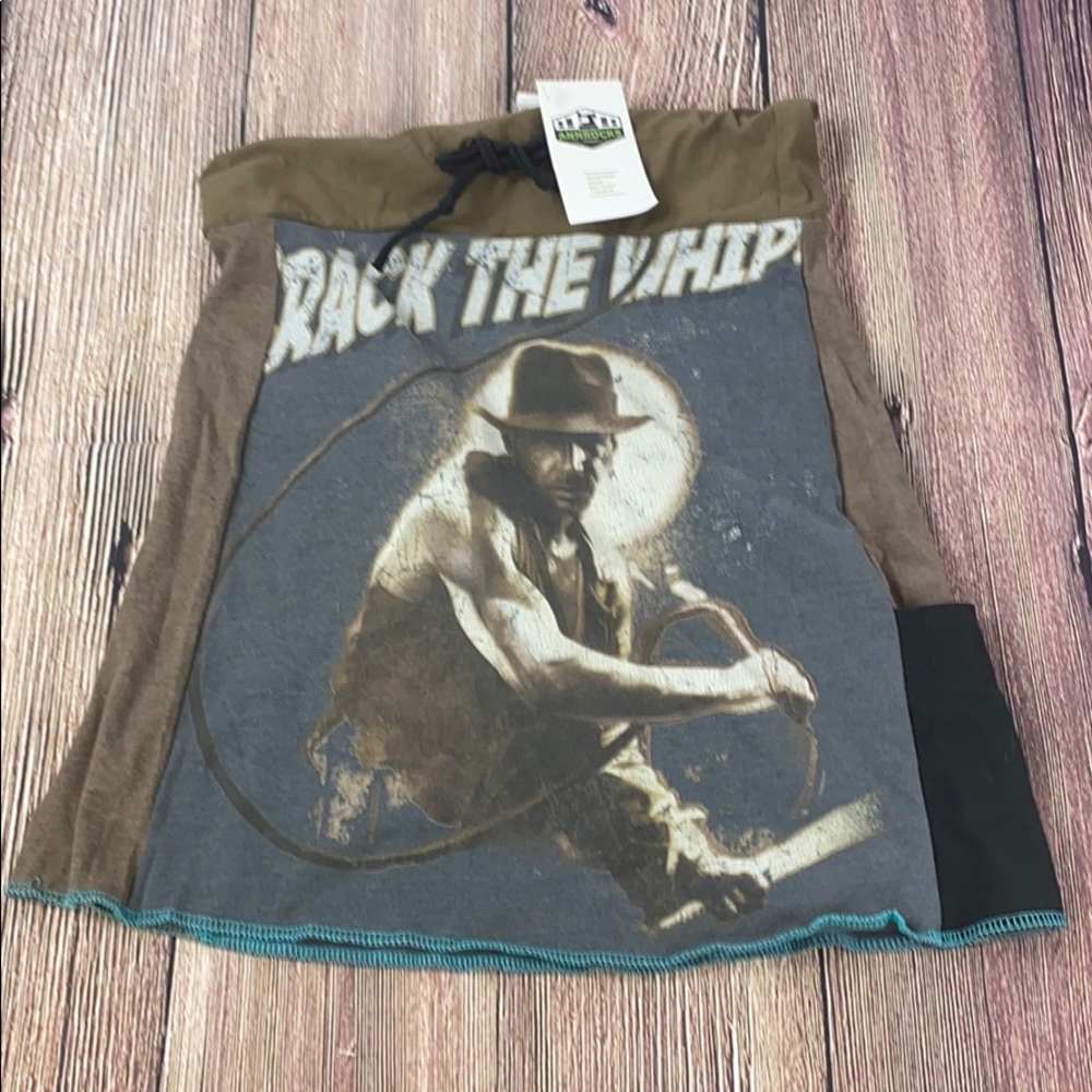 Crack the Whip! T-Shirt Skirt 28